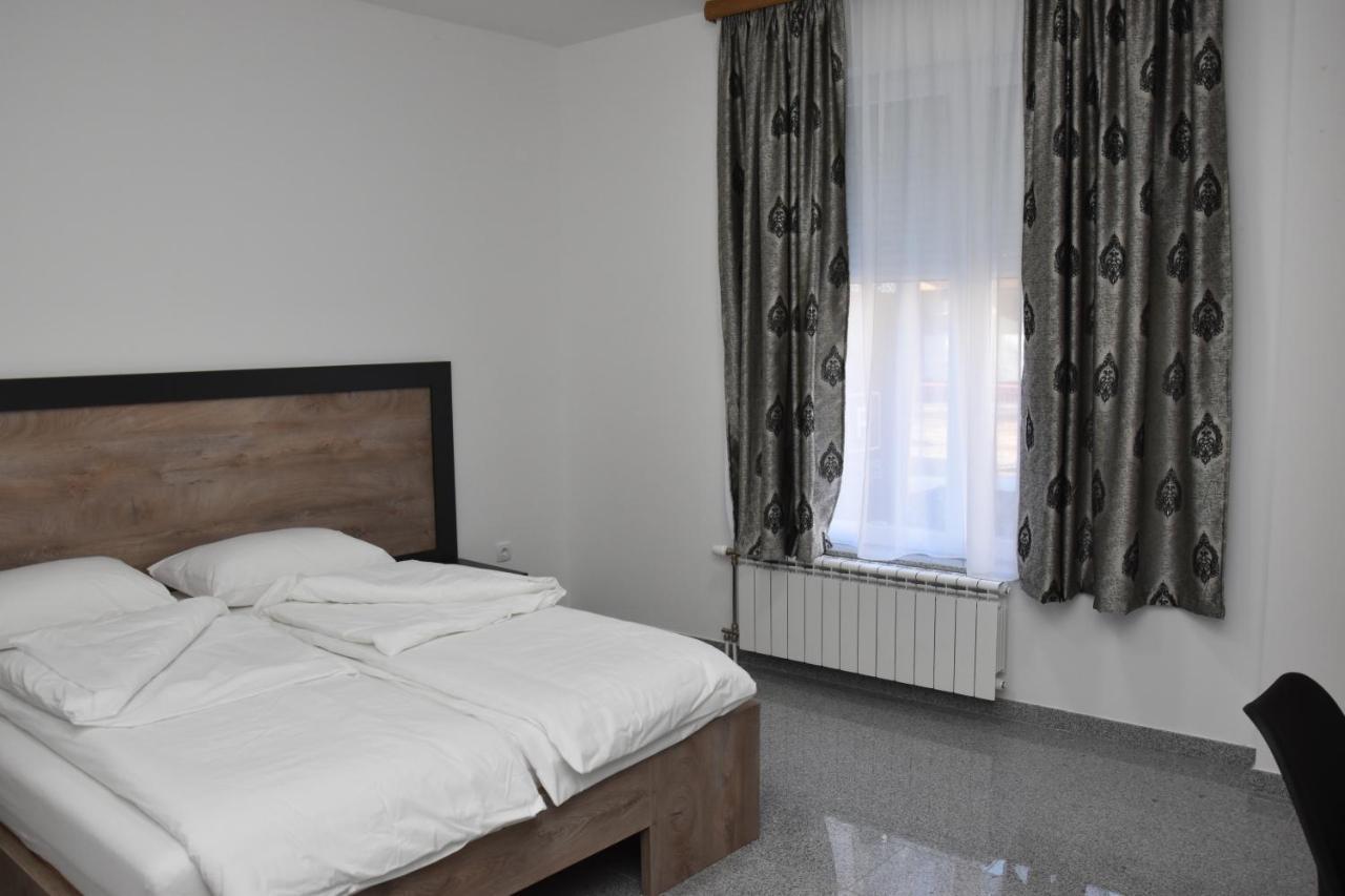 Motel Centar Bijeljina Exterior foto